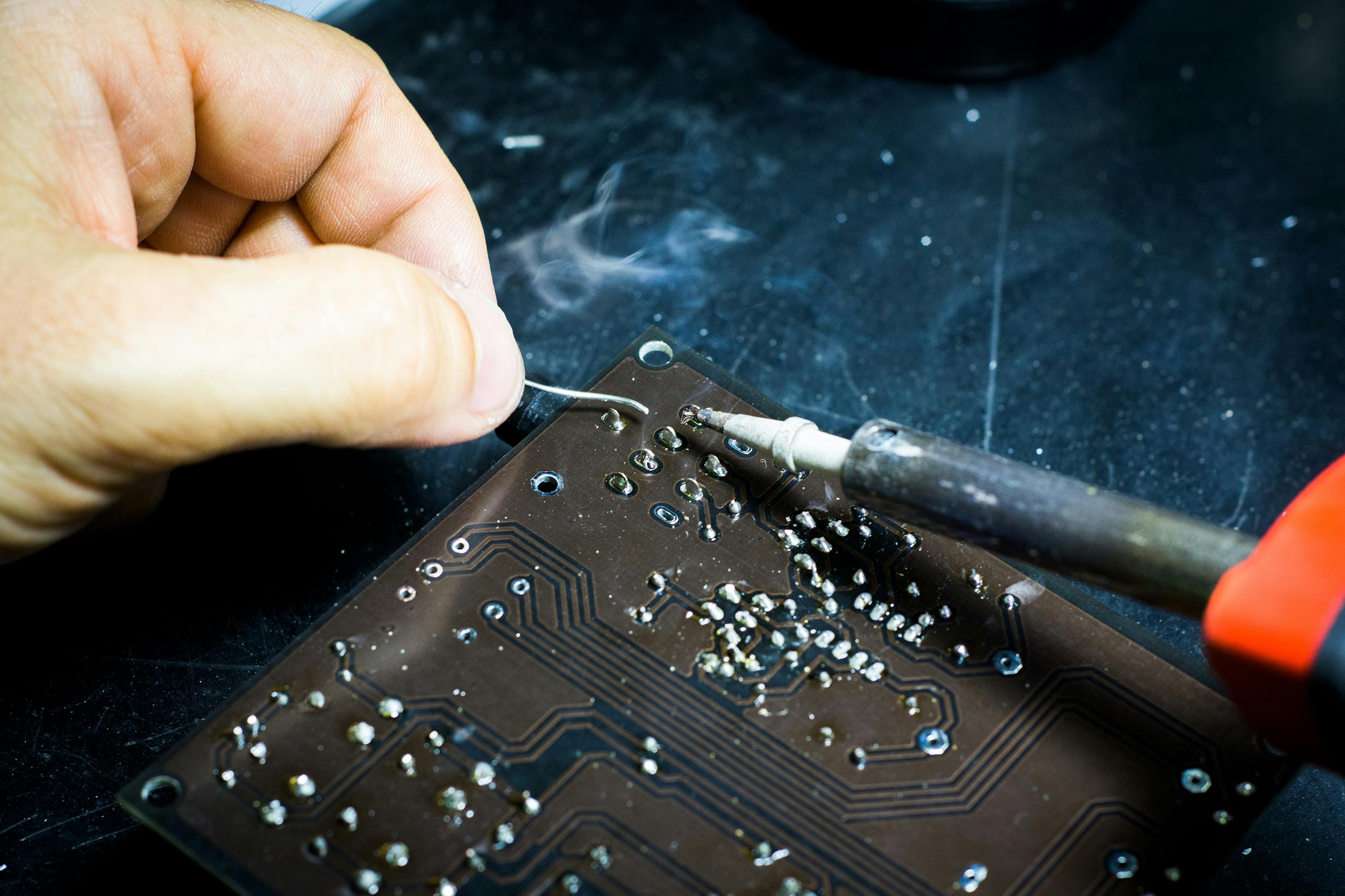 Micro Soldering Service