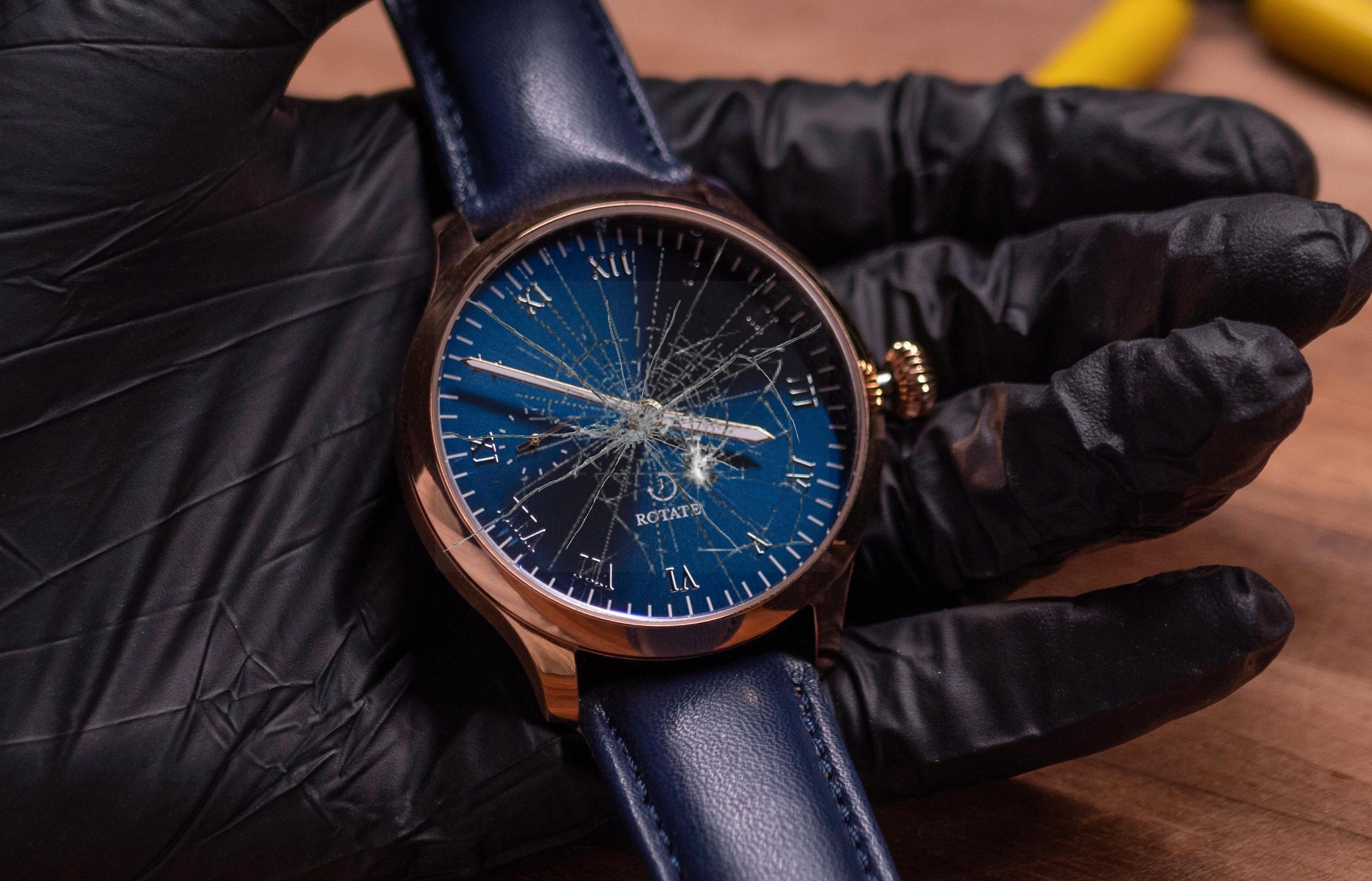 Image of Watch Glass Replacement.